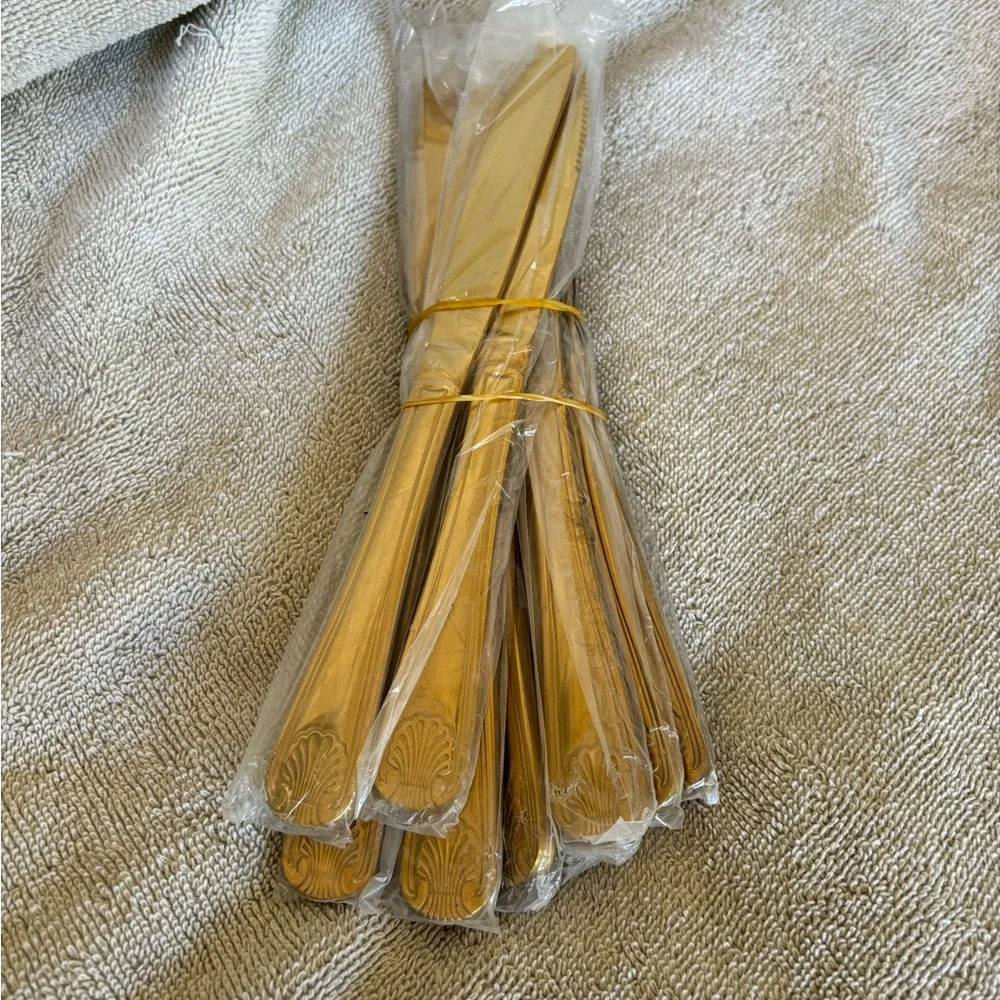 Dinner Table Knife‎ Stainless Steel Shell Pattern Flatware Set Pack of 12